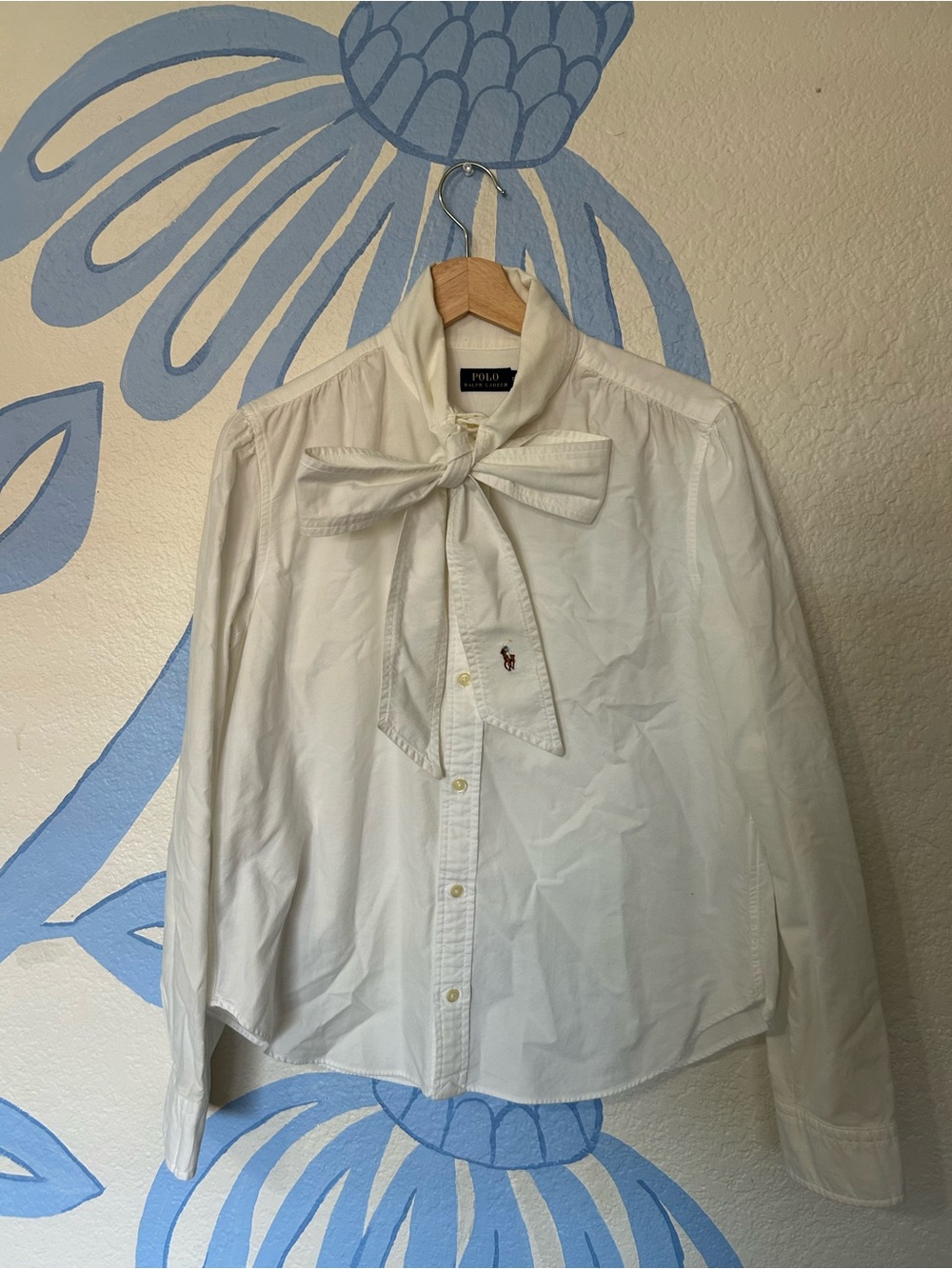 Polo by Ralph Lauren black label Women's White Bow-Tie Button-Down Shirt